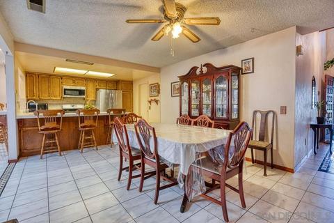 2088 Greenbrier Dr, Oceanside, CA 92054 photo 9