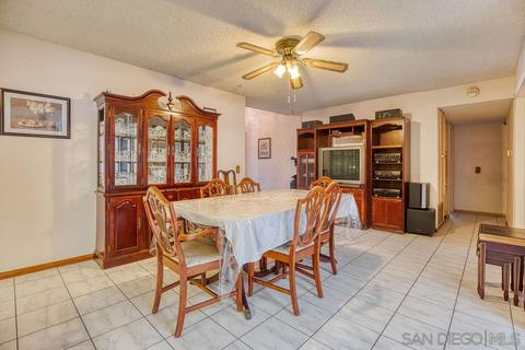 2088 Greenbrier Dr, Oceanside, CA 92054 photo 8