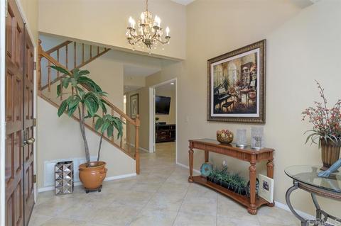 3702 Wildrose Gln, Escondido, CA 92025 photo 4