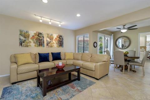 3702 Wildrose Gln, Escondido, CA 92025 photo 9