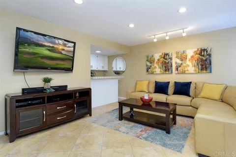 3702 Wildrose Gln, Escondido, CA 92025 photo 8