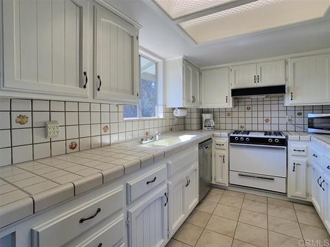 11807 Altadena Rd, Lakeside, CA 92040 photo 7