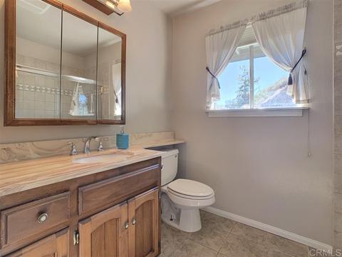 11807 Altadena Rd, Lakeside, CA 92040 photo 9