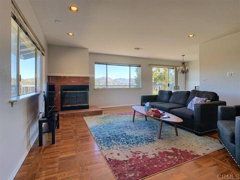 11807 Altadena Rd, Lakeside, CA 92040 photo 4
