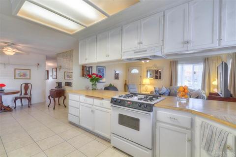 5008 El Mirlo Dr, Oceanside, CA 92057 photo 6