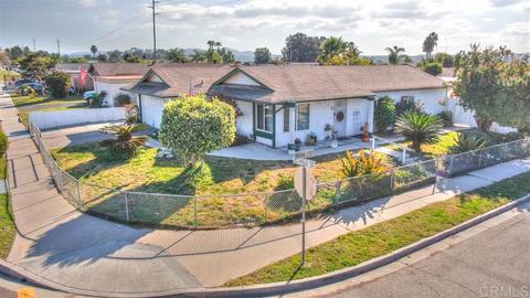 5008 El Mirlo Dr, Oceanside, CA 92057 photo 1