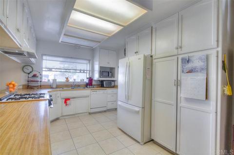 5008 El Mirlo Dr, Oceanside, CA 92057 photo 5