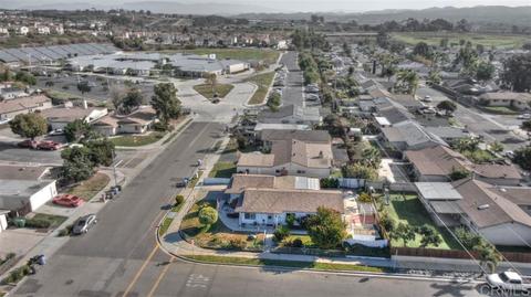 5008 El Mirlo Dr, Oceanside, CA 92057 photo 2