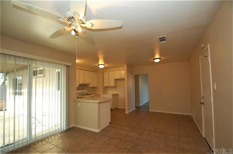 3533 Strawberry Pl, Oceanside, CA 92056 photo 9