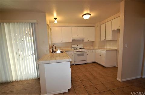3533 Strawberry Pl, Oceanside, CA 92056 photo 10
