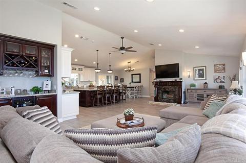 2547 Starkey Way, Alpine, CA 91901 photo 4