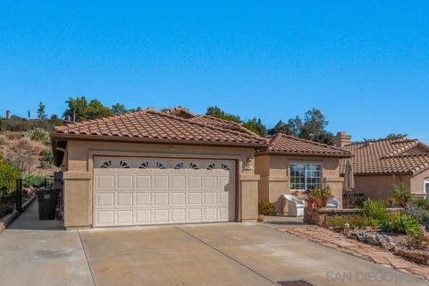 2751 Lobelia Rd, Alpine, CA 91901 photo 2