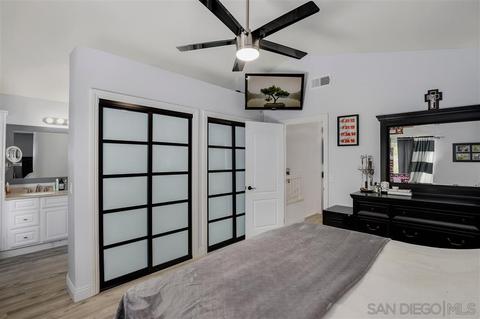 1622 Harbor Dr, Vista, CA 92081 photo 13