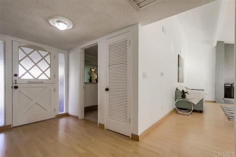 9439 La Suvida Dr, La Mesa, CA 91942 photo 18