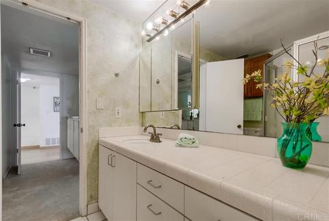 9439 La Suvida Dr, La Mesa, CA 91942 photo 17