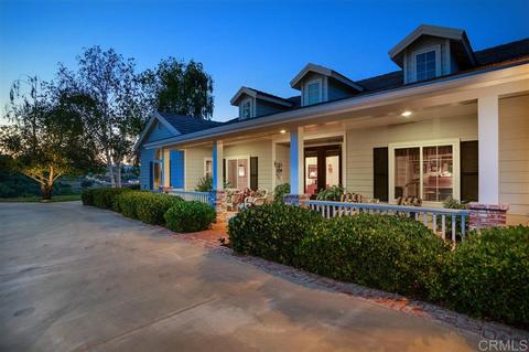 982 River Oaks Ln, Fallbrook, CA 92028 photo 4