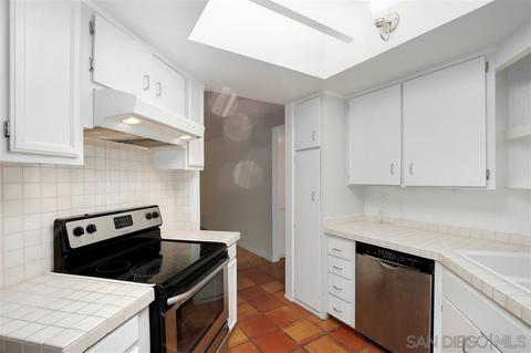 155 Rosebay Dr #4, Encinitas, CA 92024 photo 4