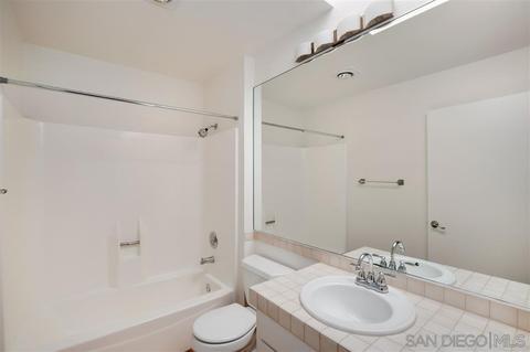 155 Rosebay Dr #4, Encinitas, CA 92024 photo 8