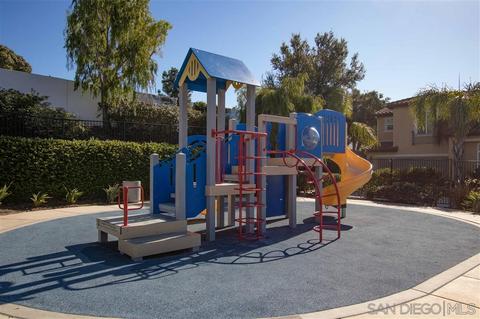 3994 Carino Way, Oceanside, CA 92057 photo 24