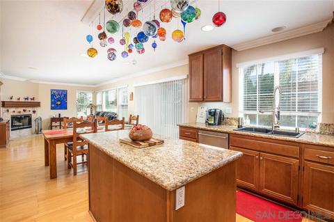 3994 Carino Way, Oceanside, CA 92057 photo 11
