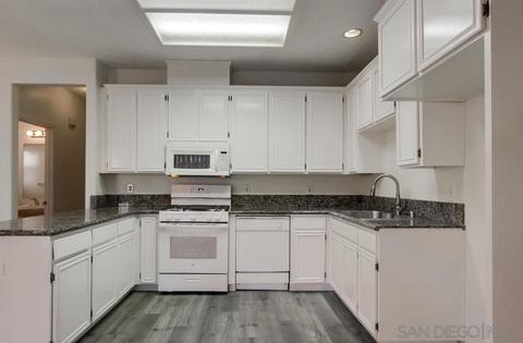 1228 Winter View Pl, El Cajon, CA 92021 photo 4