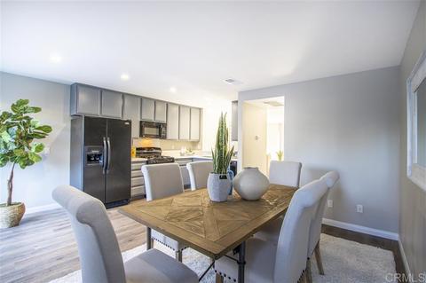 876 Marigold, Carlsbad, CA 92011 photo 6