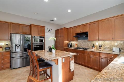 370 Melbourne Gln, Escondido, CA 92026 photo 11