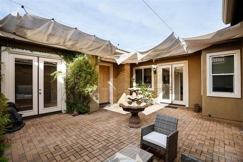370 Melbourne Gln, Escondido, CA 92026 photo 3