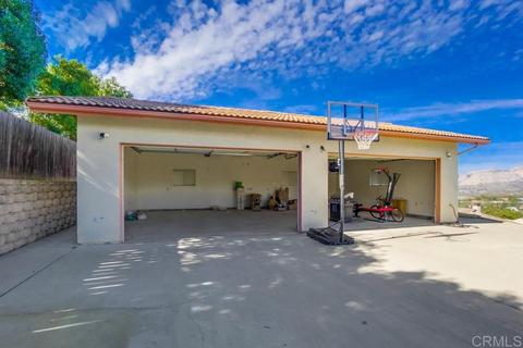 1751 Adrian Ct, Alpine, CA 91901 photo 4