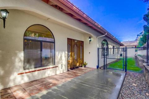 1751 Adrian Ct, Alpine, CA 91901 photo 2