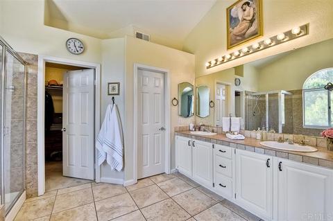 1098 Funquest Dr, Fallbrook, CA 92028 photo 18