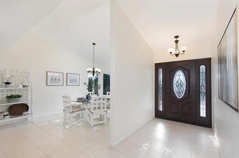 4558 Hancock Cir, Oceanside, CA 92056 photo 5