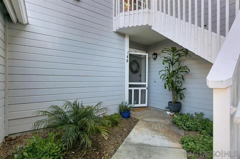 140 Mangano Cir, Encinitas, CA 92024 photo 3