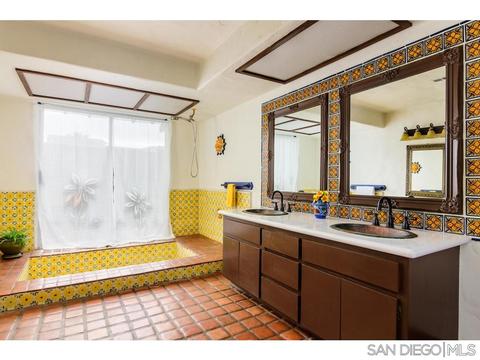 1209 Sunset Dr, Vista, CA 92081 photo 17