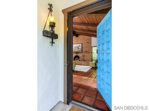 1209 Sunset Dr, Vista, CA 92081 photo 9