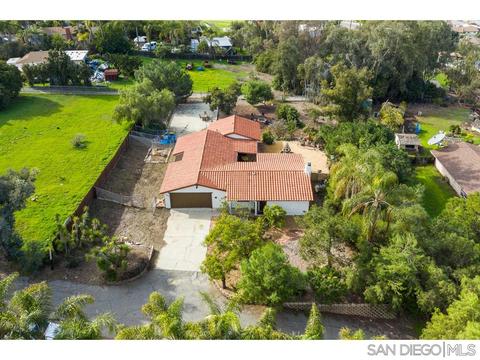 1209 Sunset Dr, Vista, CA 92081 photo 6