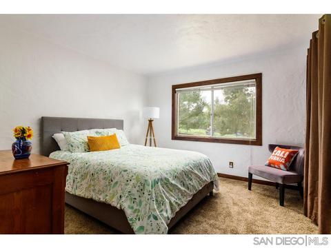 1209 Sunset Dr, Vista, CA 92081 photo 25