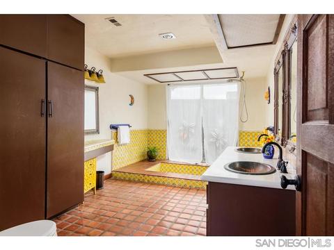 1209 Sunset Dr, Vista, CA 92081 photo 16