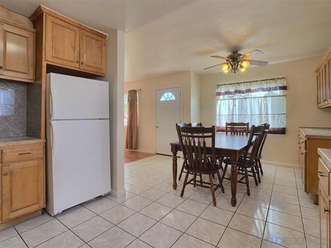 916 Ramona Ave, Spring Valley, CA 91977 photo 7