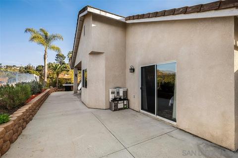 986 Bel Air Dr E, Vista, CA 92084 photo 23