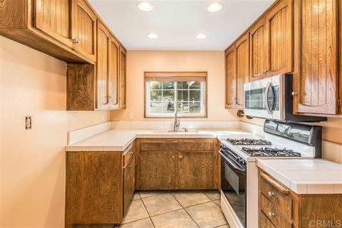 10551 Ironwood Ave, Santee, CA 92071 photo 9