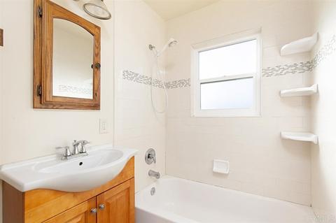 4685 Troy Ln, La Mesa, CA 91942 photo 7