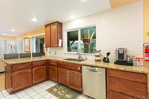 1171 Symphony Pl, Escondido, CA 92029 photo 8