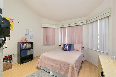 1171 Symphony Pl, Escondido, CA 92029 photo 9