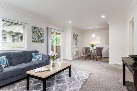 180 Avenida Descanso #J, Oceanside, CA 92057 photo 1