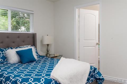 180 Avenida Descanso #J, Oceanside, CA 92057 photo 15