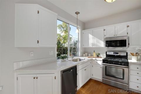 4019 Ivey Vista Way, Oceanside, CA 92057 photo 13