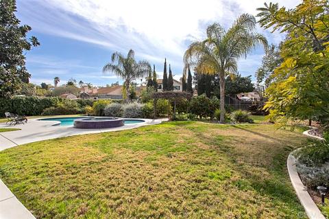 1153 Thomas Way, Escondido, CA 92027 photo 13