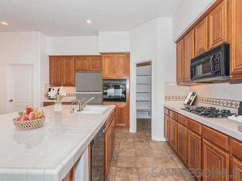 32672 Safflower St, Winchester, CA 92596 photo 10
