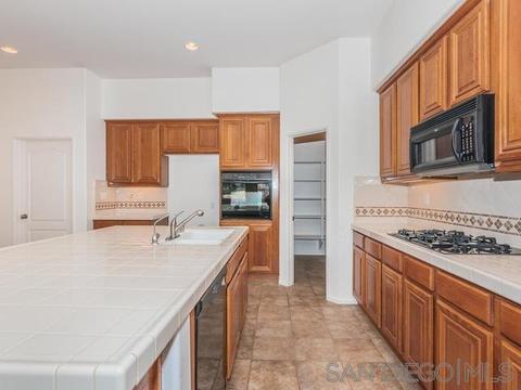 32672 Safflower St, Winchester, CA 92596 photo 19